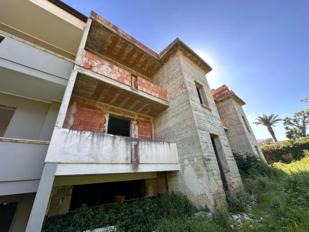 casa indipendente in vendita a Santa Maria a Vico