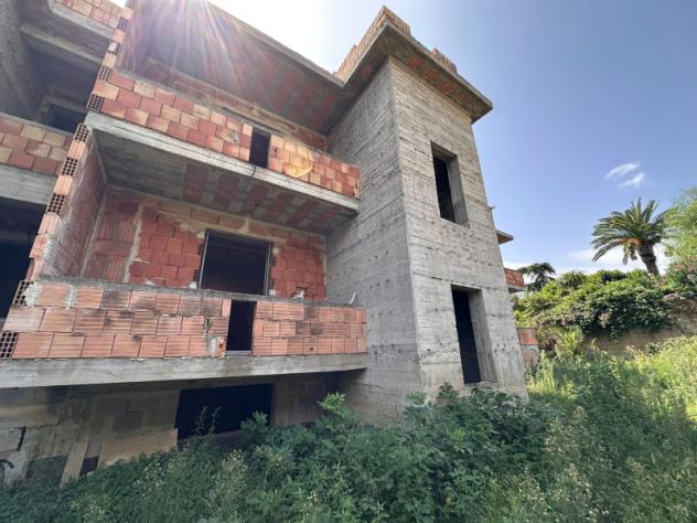 casa indipendente in vendita a Santa Maria a Vico