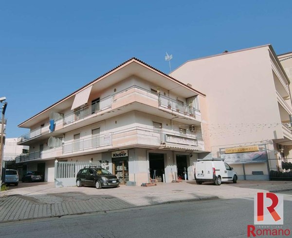 casa indipendente in vendita a Santa Maria Capua Vetere