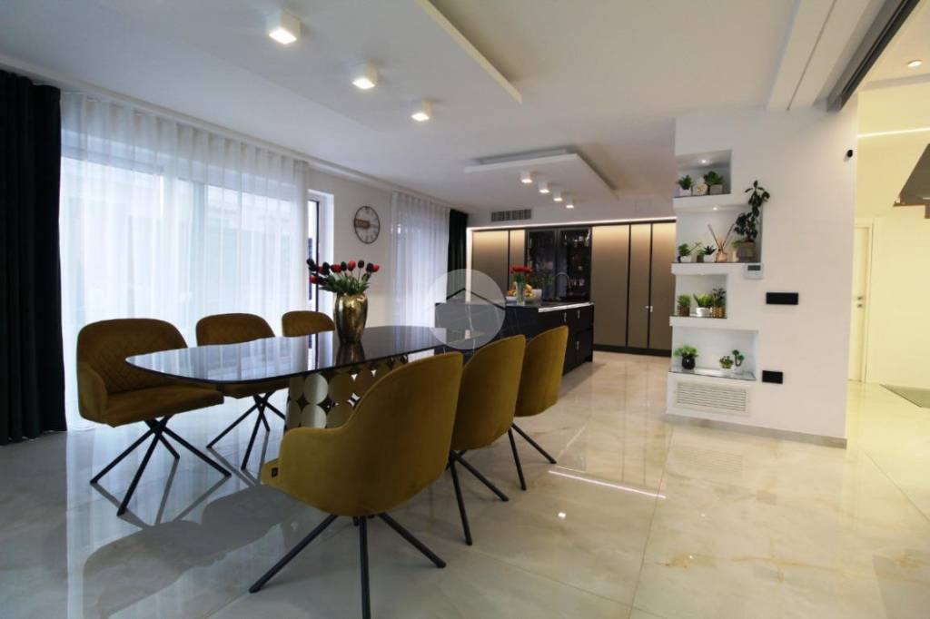 casa indipendente in vendita a Santa Maria Capua Vetere