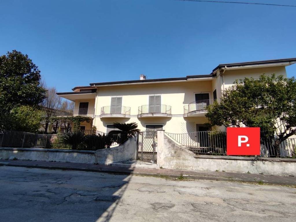 casa indipendente in vendita a Santa Maria Capua Vetere