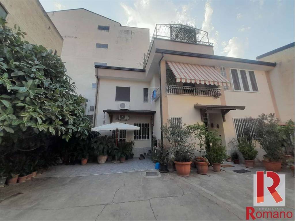 casa indipendente in vendita a Santa Maria Capua Vetere