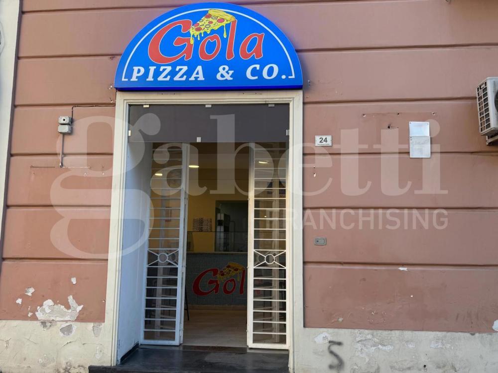 negozio in vendita a Santa Maria Capua Vetere