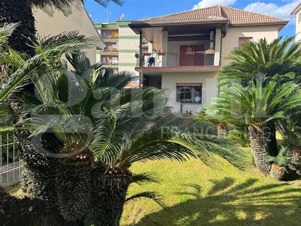 casa indipendente in vendita a Santa Maria Capua Vetere