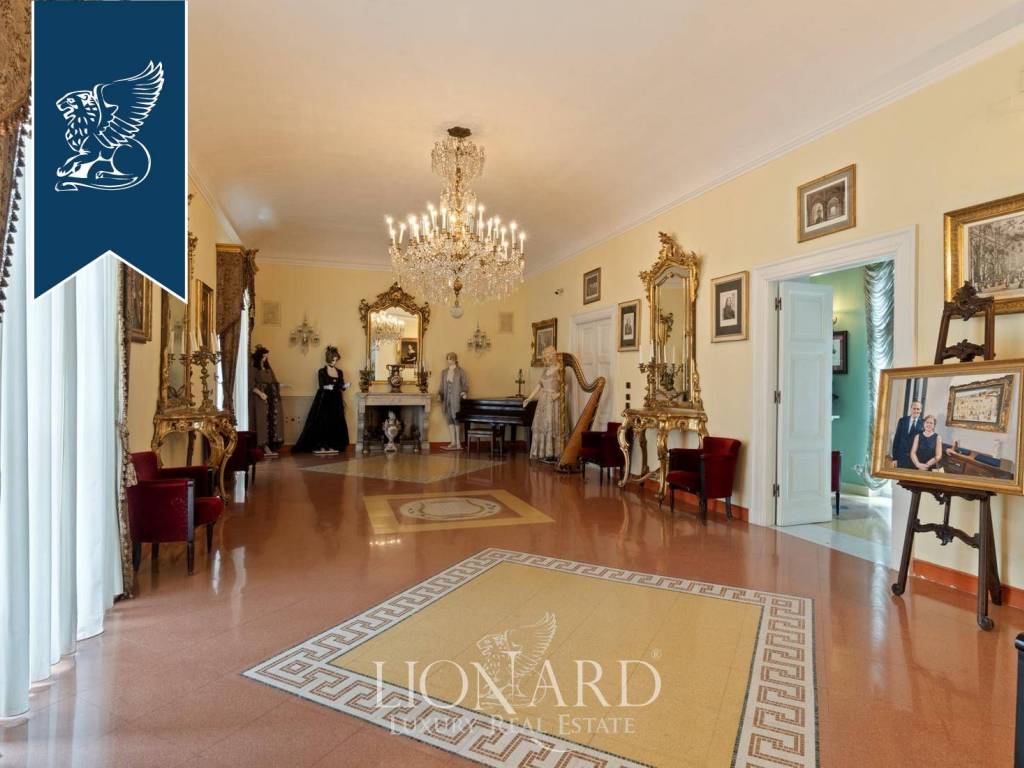 intera palazzina in vendita a Santa Maria Capua Vetere