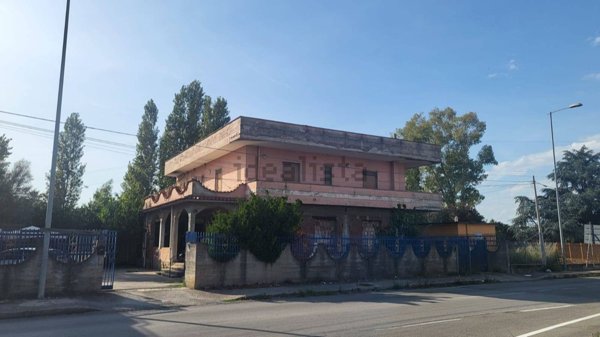 casa indipendente in vendita a Santa Maria Capua Vetere
