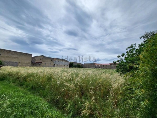 terreno edificabile in vendita a Santa Maria Capua Vetere