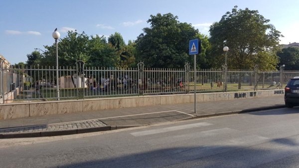 negozio in vendita a Santa Maria Capua Vetere