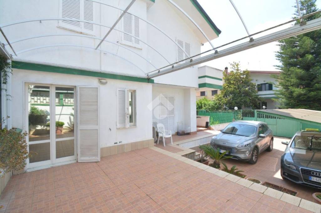 casa indipendente in vendita a Santa Maria Capua Vetere