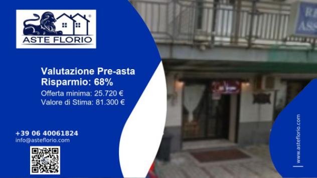 negozio in vendita a Santa Maria Capua Vetere