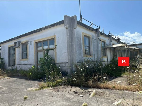 ufficio in vendita a Santa Maria Capua Vetere