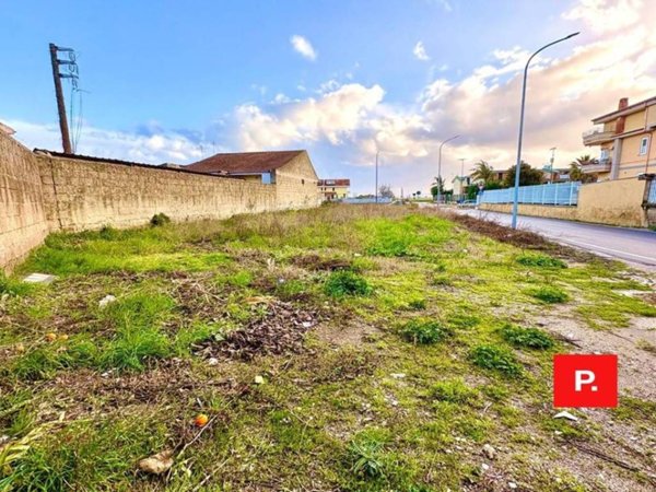 terreno edificabile in vendita a Santa Maria Capua Vetere