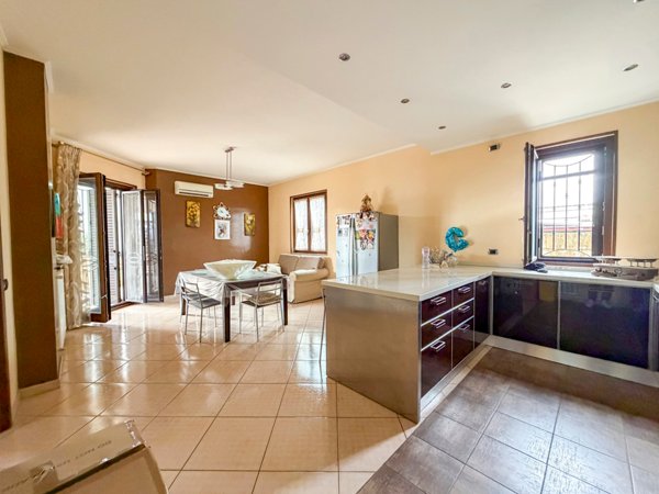 casa indipendente in vendita a Santa Maria Capua Vetere