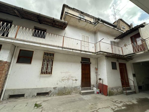 casa indipendente in vendita a Santa Maria Capua Vetere