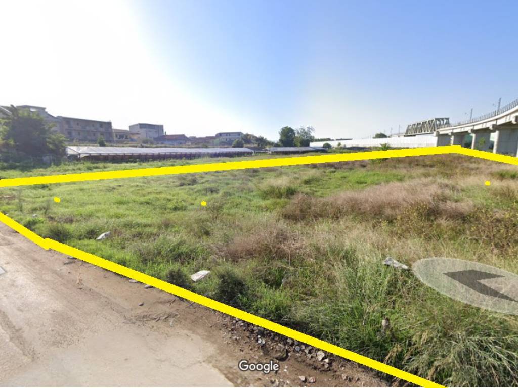 terreno edificabile in vendita a Santa Maria Capua Vetere