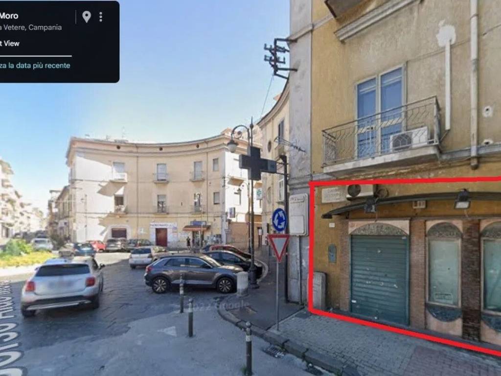 negozio in vendita a Santa Maria Capua Vetere