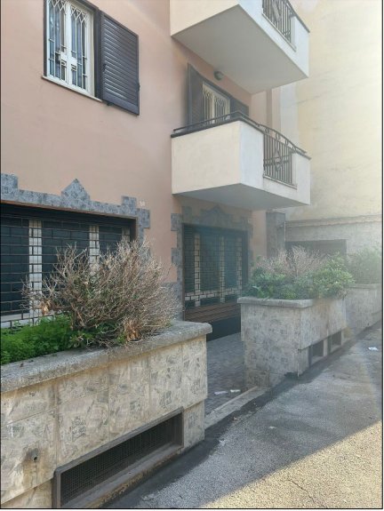 locale di sgombero in vendita a Santa Maria Capua Vetere