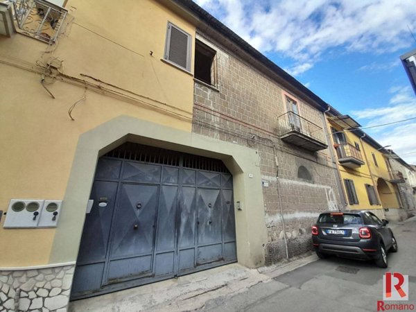 casa indipendente in vendita a Santa Maria Capua Vetere