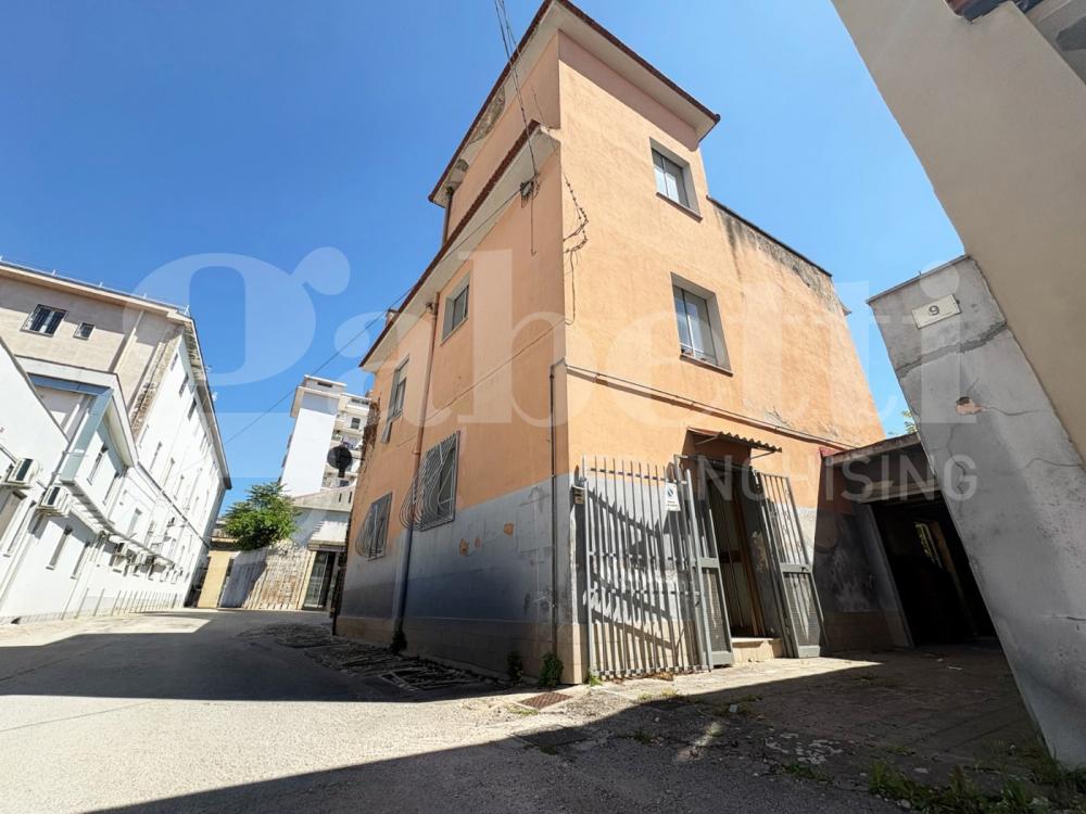 casa indipendente in vendita a Santa Maria Capua Vetere