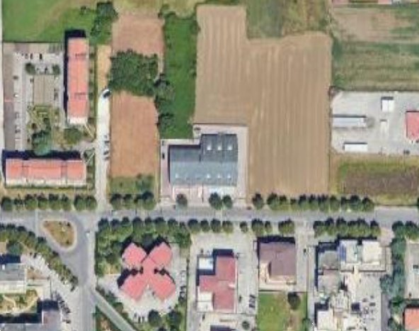 locale di sgombero a Santa Maria Capua Vetere in zona Sant'Andrea dei Lagni