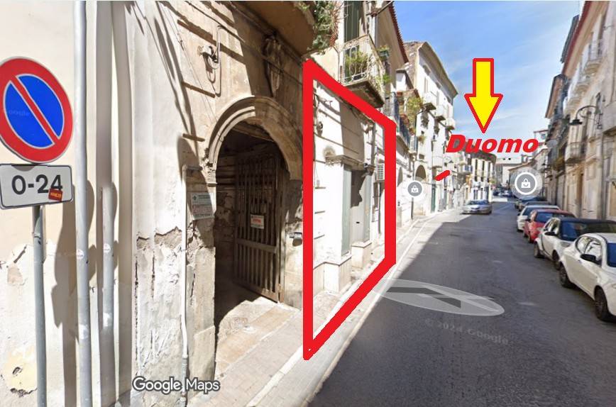negozio in vendita a Santa Maria Capua Vetere