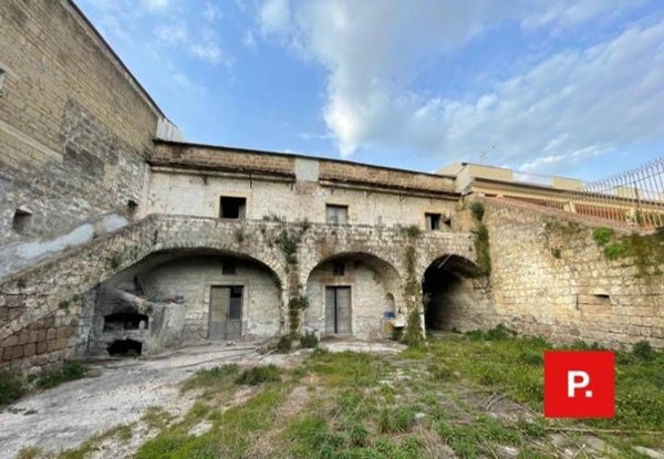 terreno edificabile in vendita a Santa Maria Capua Vetere