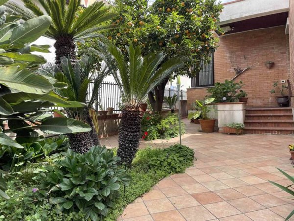 casa indipendente in vendita a Santa Maria Capua Vetere