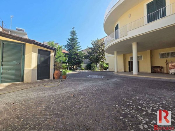 casa indipendente in vendita a Santa Maria Capua Vetere