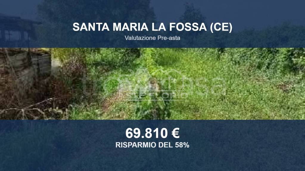 locale commerciale in vendita a Santa Maria la Fossa