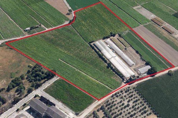 terreno edificabile in vendita a San Tammaro