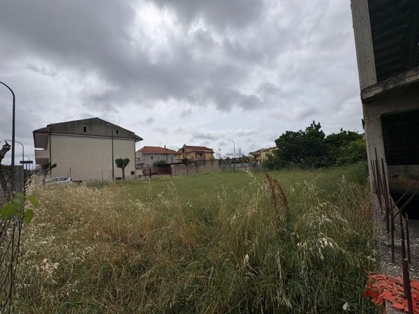 terreno edificabile in vendita a San Tammaro