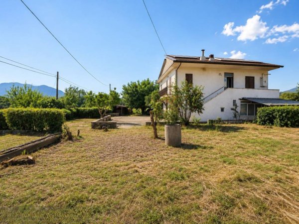 casa indipendente in vendita a Sant'Angelo d'Alife
