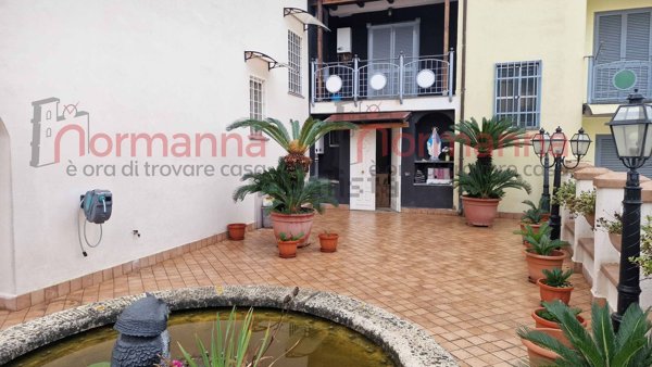 casa indipendente in vendita a Sant'Arpino