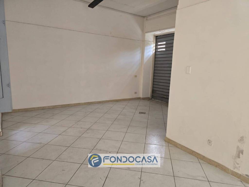 negozio in vendita a Sant'Arpino