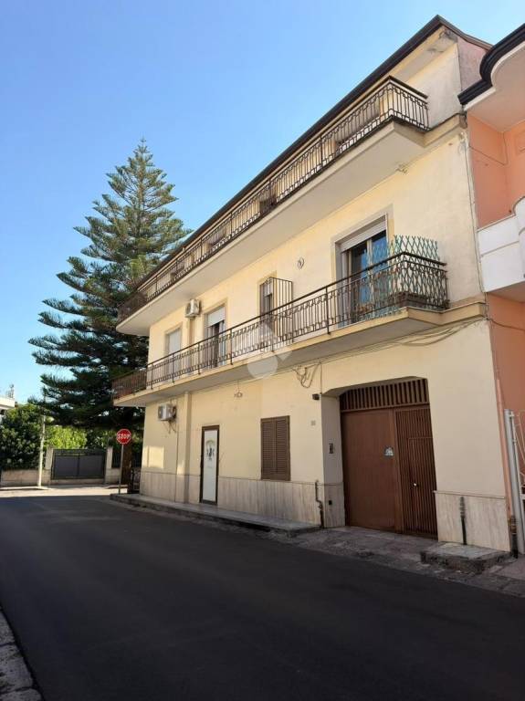 casa indipendente in vendita a Sant'Arpino