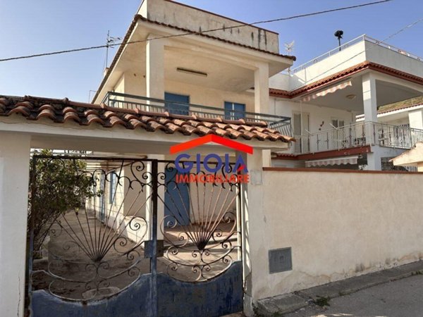 casa indipendente in vendita a Sessa Aurunca