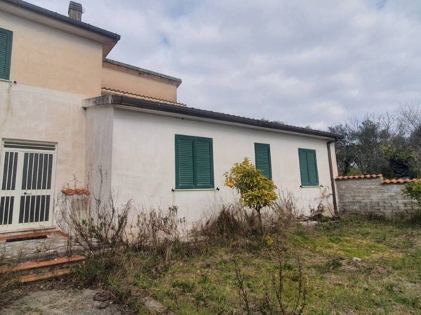 appartamento in vendita a Sessa Aurunca in zona Fasani