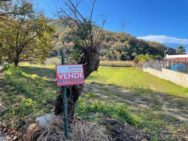 terreno agricolo in vendita a Sessa Aurunca in zona Piedimonte