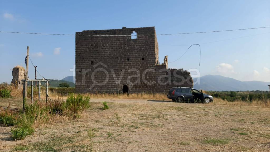 rudere in vendita a Sessa Aurunca in zona Rongolise