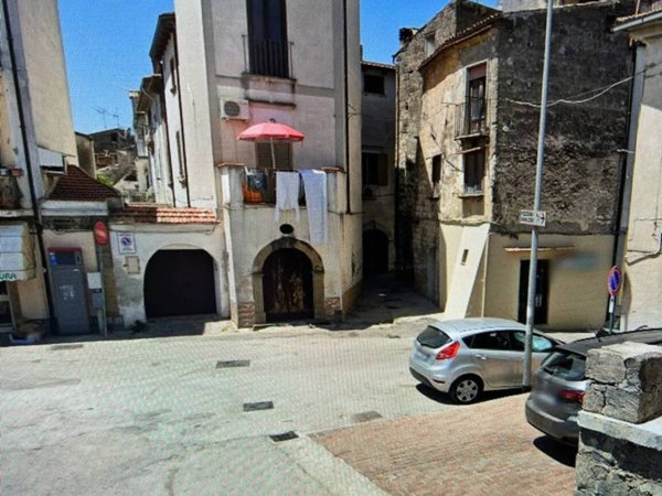 casa indipendente in vendita a Sessa Aurunca in zona Cascano
