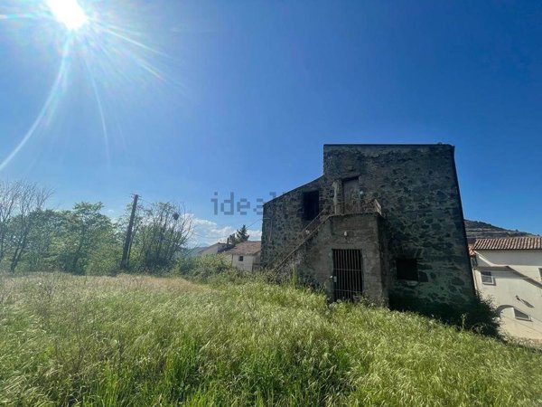 quadrivano in vendita a Sessa Aurunca