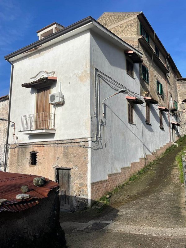 appartamento in vendita a Sessa Aurunca in zona Cescheto