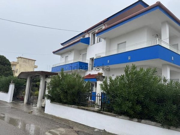 casa indipendente in vendita a Sessa Aurunca