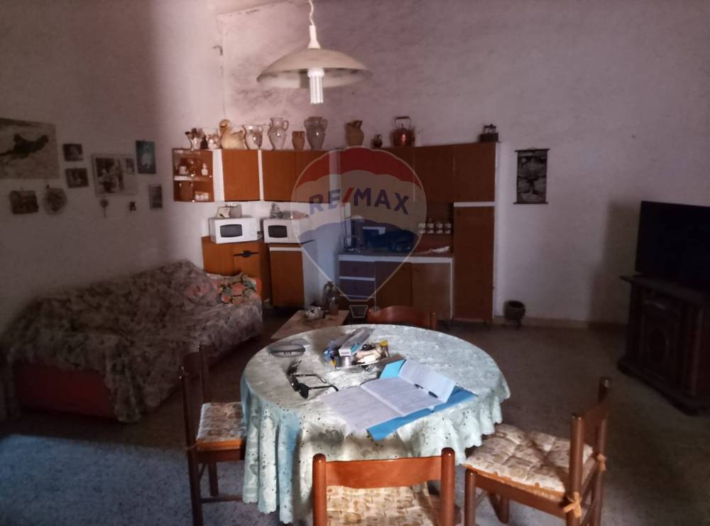casa indipendente in vendita a Sessa Aurunca