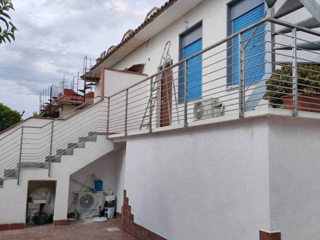 casa indipendente in vendita a Sessa Aurunca