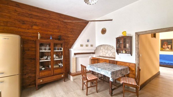 casa indipendente in vendita a Sessa Aurunca in zona Cascano