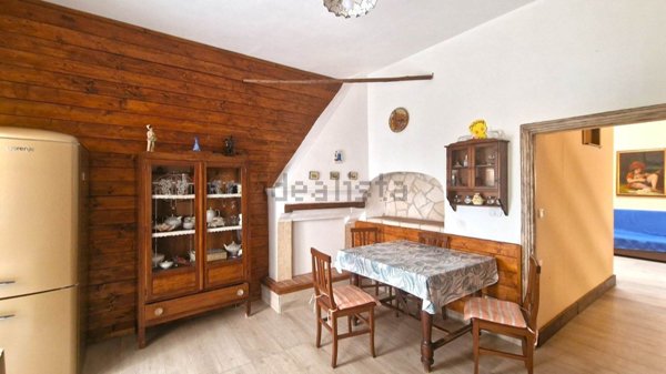 casa indipendente in vendita a Sessa Aurunca in zona Cascano