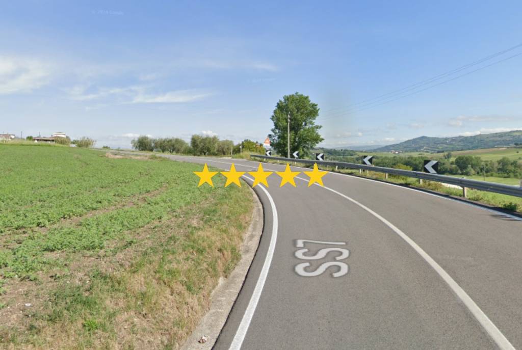 casa indipendente in vendita a Sessa Aurunca