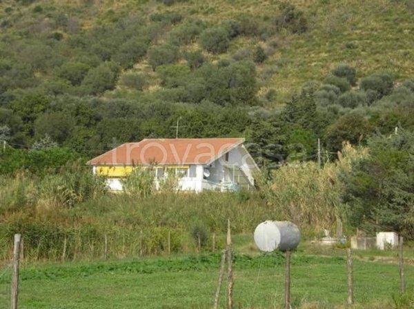 casa indipendente in vendita a Sessa Aurunca
