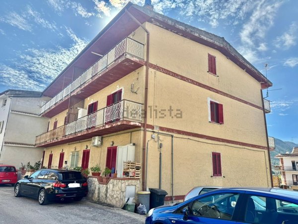 appartamento in vendita a Sessa Aurunca